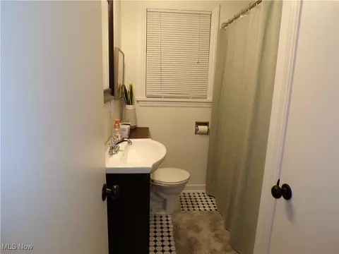 162 Powers Rd, Weirton, WV 26062 photo 12