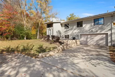 7133 N Holmes Pl, Concord, OH 44077