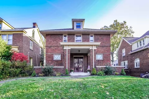 1232 Perkins Ave NW, Canton, OH 44703