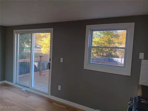 9829 Belden Dr, Windham, OH 44288 photo 5