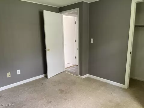 Bedroom - 715 Abbe Rd S, Elyria, OH 44035 photo 4 of 6