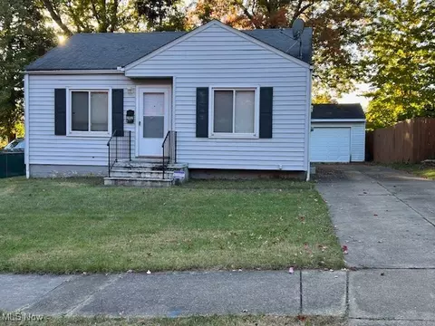 1312 Hardesty Blvd, Akron, OH 44320