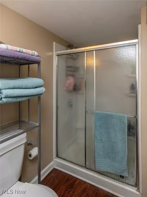 Bath - 6107 Gilbert Ave, Parma, OH 44129 photo 3 of 3