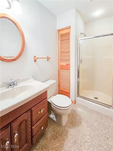 6040 Firestone Rd NE, Canton, OH 44721 photo 16