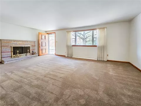 6040 Firestone Rd NE, Canton, OH 44721 photo 7
