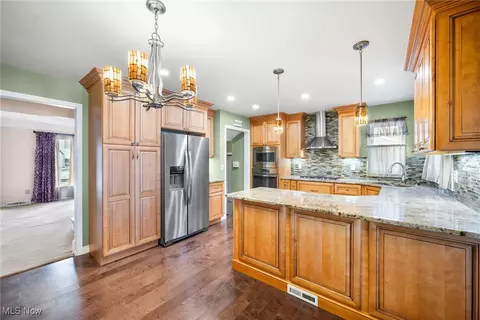 Kitchen - 230 E 218 St, Euclid, OH 44123 photo 1 of 4