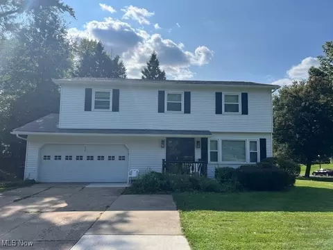 632 S Hawkins Ave, Akron, OH 44320