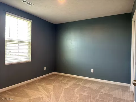 Bedroom - 208 Fairfield Dr, Elyria, OH 44035 photo 3 of 5
