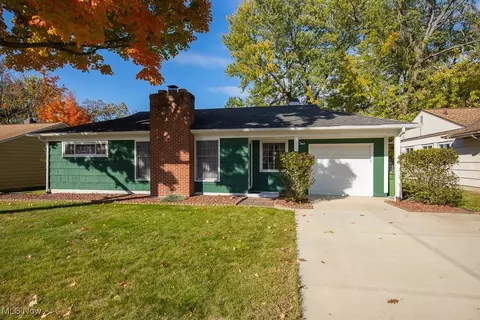9160 Newkirk Dr, Cleveland, OH 44130