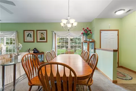 Dining - 7030 Knight Ave NW, Canton, OH 44708 photo 2 of 3