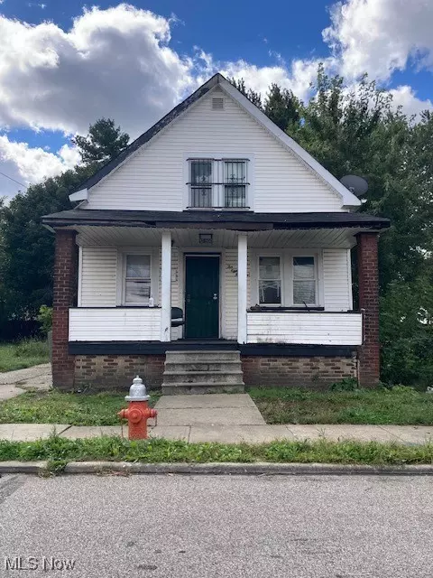 10800 Way Ave, Cleveland, OH 44105
