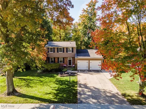 3538 Nautilus Trl, Reminderville, OH 44202