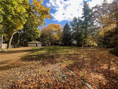 914 Raff Rd SW, Canton, OH 44710