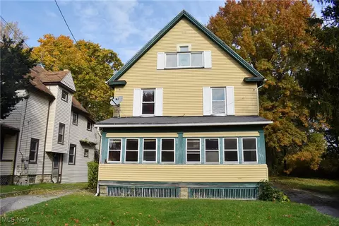 328 W Delason Ave, Youngstown, OH 44511