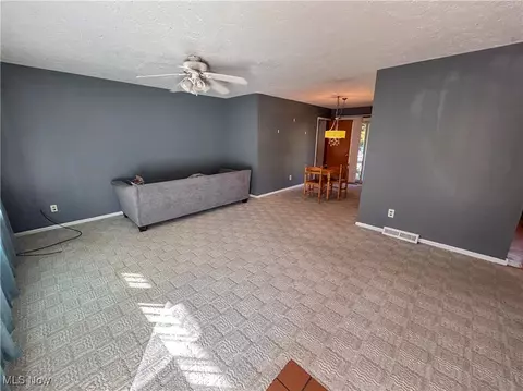 1472 Turnberry Dr, Boardman, OH 44512 photo 2