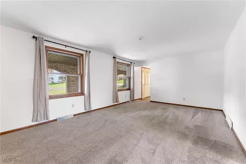 Living - 2161 Windham St NE, Canton, OH 44721 photo 2 of 7