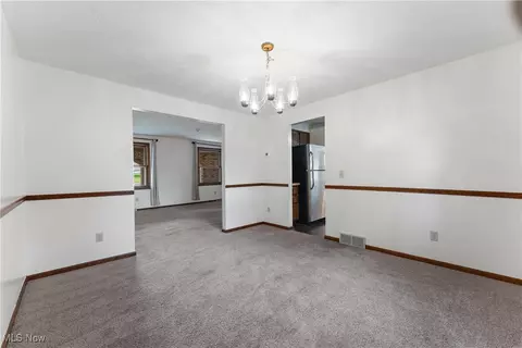 Dining - 2161 Windham St NE, Canton, OH 44721 photo 1 of 1