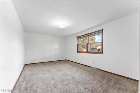 Bedroom - 2161 Windham St NE, Canton, OH 44721 photo 5 of 13
