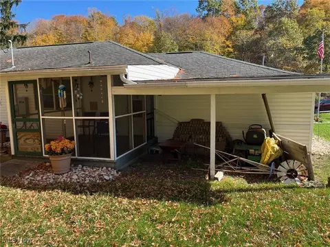 29 Oh-152, Dillonvale, OH 43917 photo 5