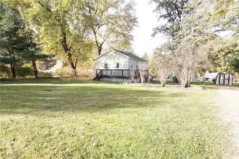 3276 Cottage Grove Rd, Akron, OH 44319