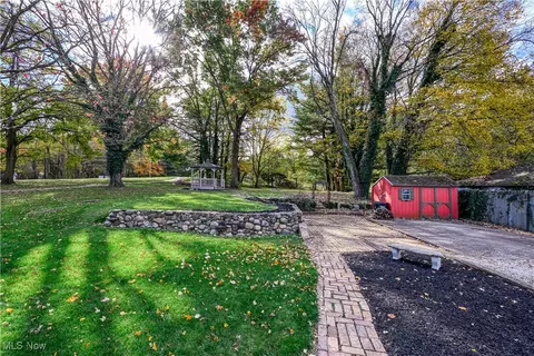 Exterior - 208 E Comet Rd, Clinton, OH 44216 photo 8 of 20