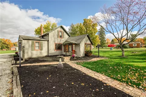 Exterior - 208 E Comet Rd, Clinton, OH 44216 photo 17 of 20