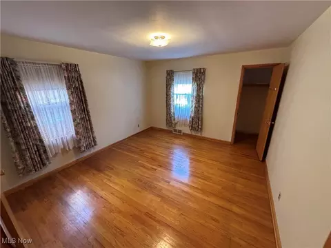 Bedroom - 1788 E 228th St, Euclid, OH 44117 photo 2 of 8