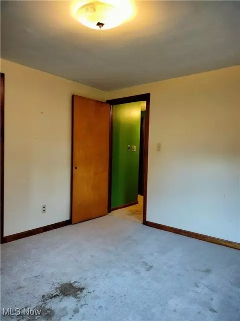 Bedroom - 429 Wildwood Dr, Boardman, OH 44512 photo 5 of 6