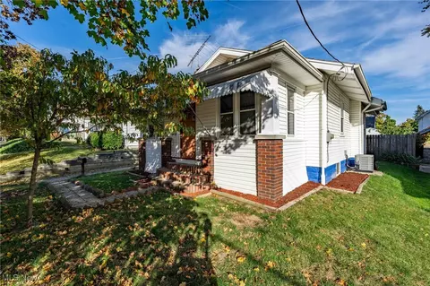 1109 Mount Vernon Ave, Akron, OH 44310 photo 48