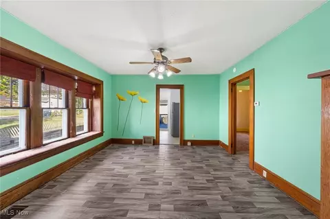 1109 Mount Vernon Ave, Akron, OH 44310 photo 9