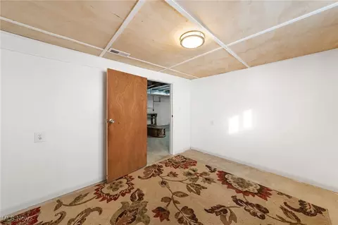 1109 Mount Vernon Ave, Akron, OH 44310 photo 25
