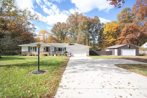 302 N Inglewood Ave, Youngstown, OH 44515