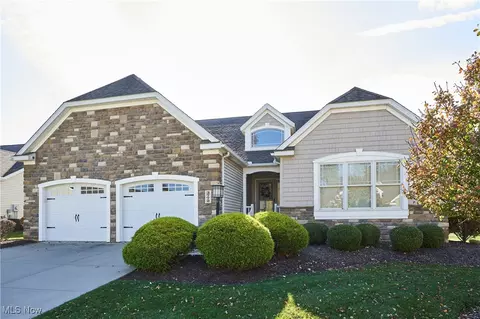3772 Briarton Ct, Stow, OH 44224