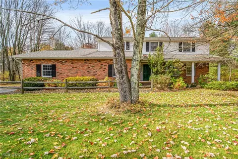 12170 Fowlers Mill Rd, Chardon, OH 44024