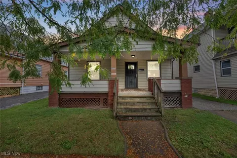 4111 E 143rd St, Cleveland, OH 44128