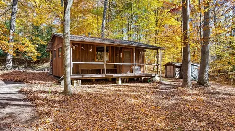 Pleasant Ridge Road, Belmont, OH 43718
