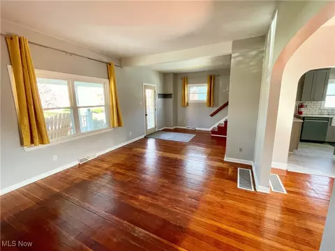 111 Paxton Ave, Wheeling, WV 26003 photo 6
