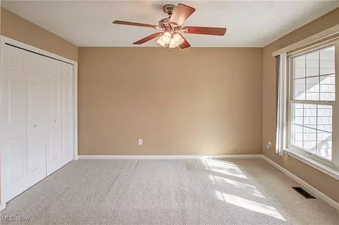 5263 Cardinal Ct, Lorain, OH 44053 photo 7