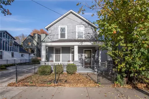 2471 Tremont Ave, Cleveland, OH 44113