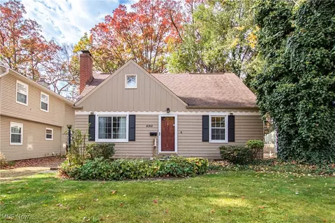 2312 14th St, Cuyahoga Falls, OH 44223