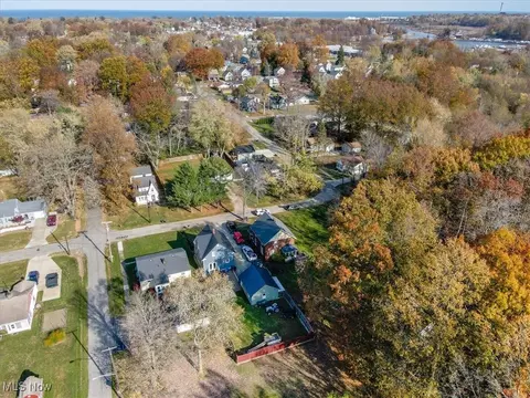 View/Area - 1740 W 16th St, Ashtabula, OH 44004 photo 1 of 2