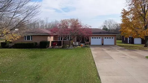 2100 Leiby Osborne Rd, Southington, OH 44470