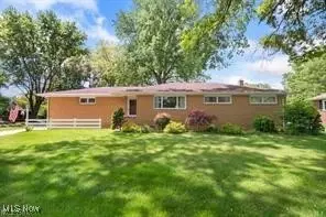 3971 Grace Rd, Kent, OH 44240