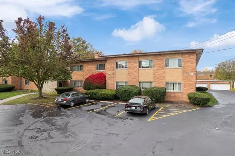 1750 Wagar Rd #205C, Rocky River, OH 44116