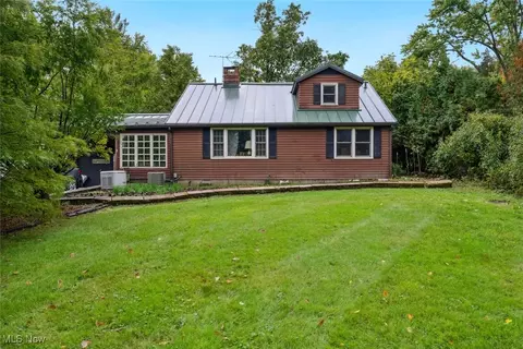 9799 Pekin Rd, Novelty, OH 44072