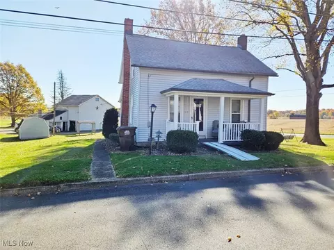 2319 Columbiana Rd, New Springfield, OH 44443