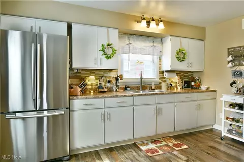 102 Morrison St, Struthers, OH 44471 photo 13