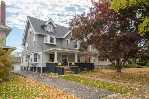 1429 Cohassett Ave, Lakewood, OH 44107