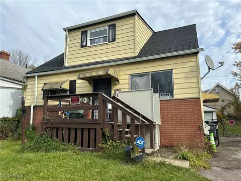 3337 E 130 St, Cleveland, OH 44120