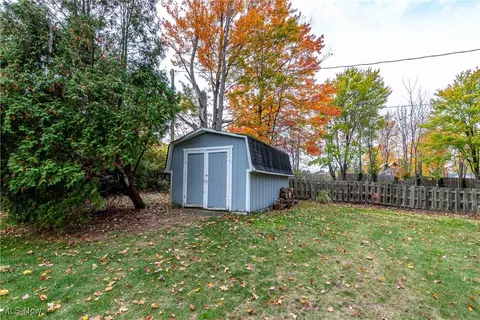 Exterior - 5505 Broadmill Dr, Broadview Heights, OH 44147 photo 8 of 8
